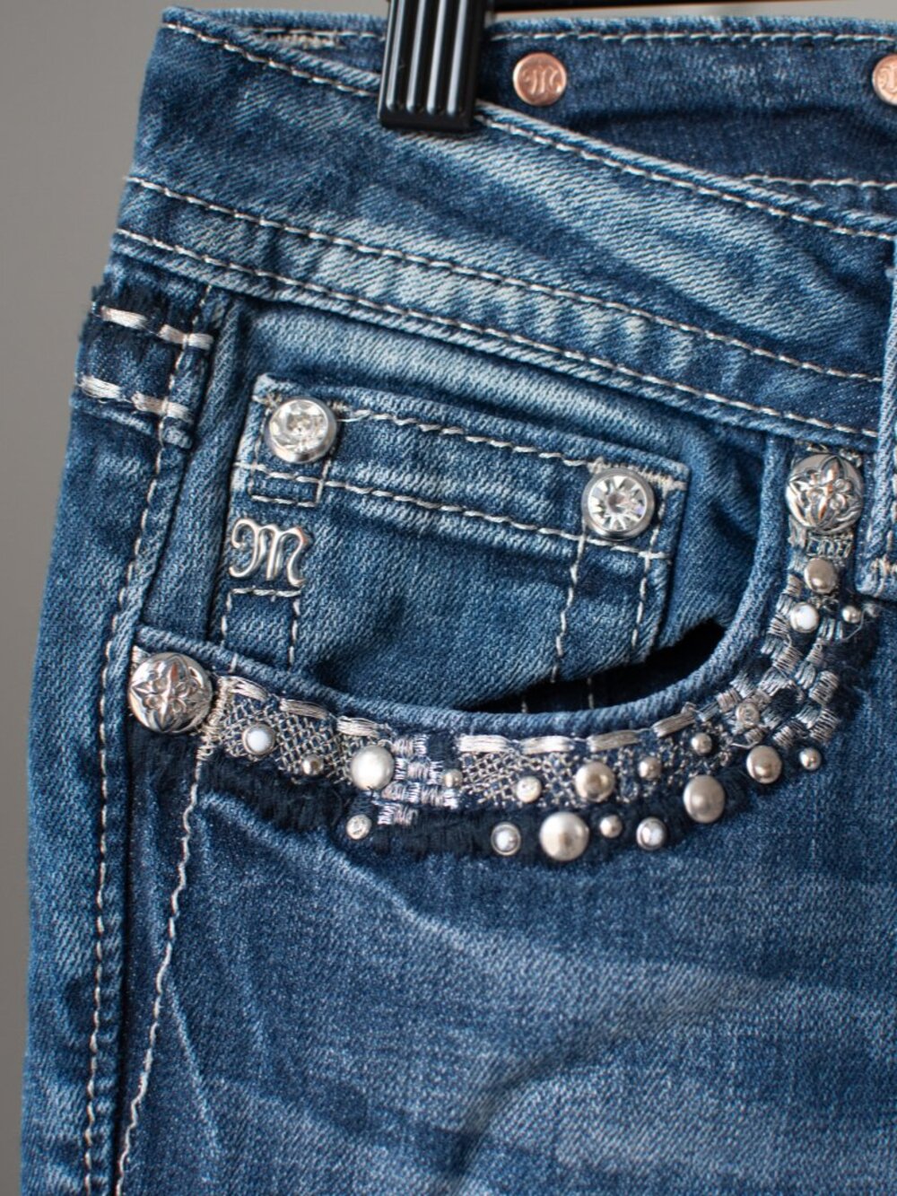 Miss Me Boot Cut Signature - Picture 2 of 15